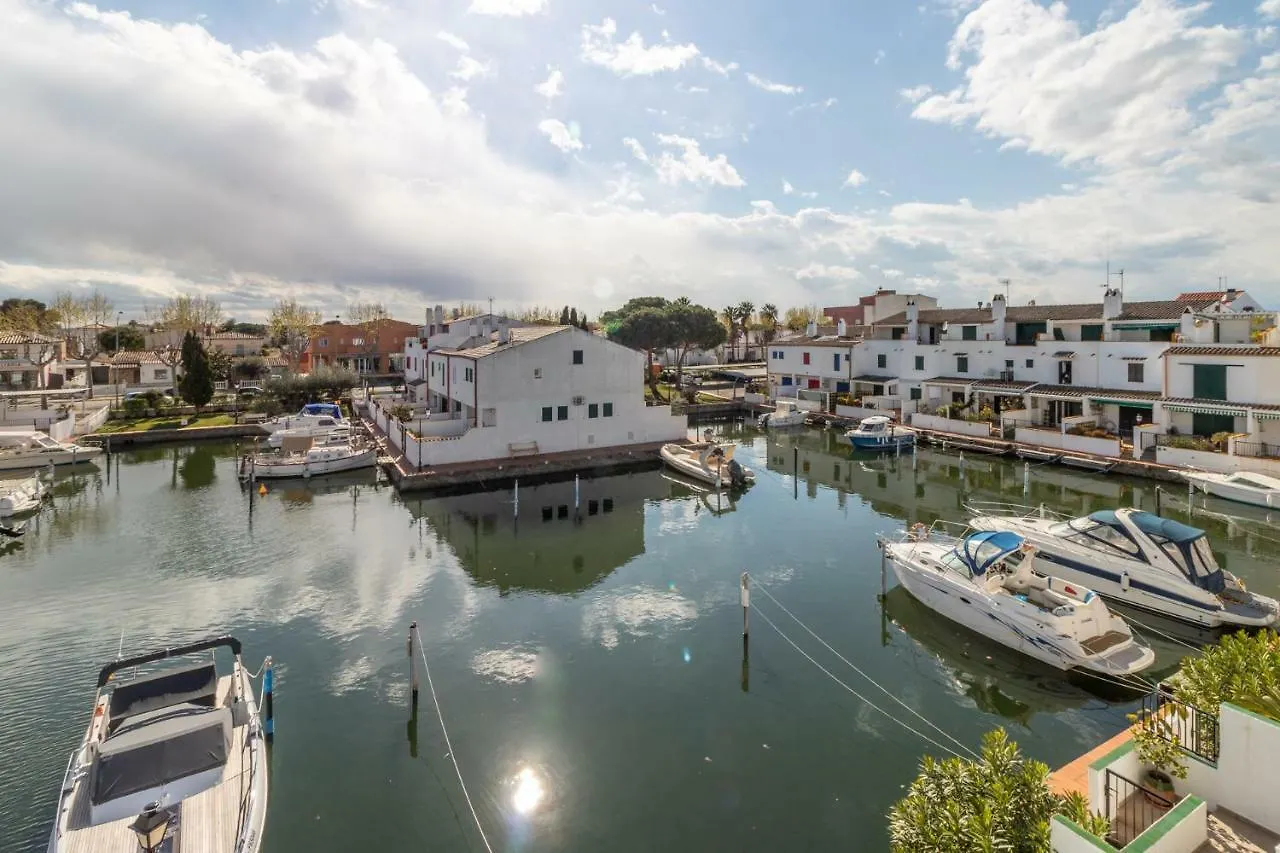23 Carrer Port Currica Hotel Empuriabrava Spanien