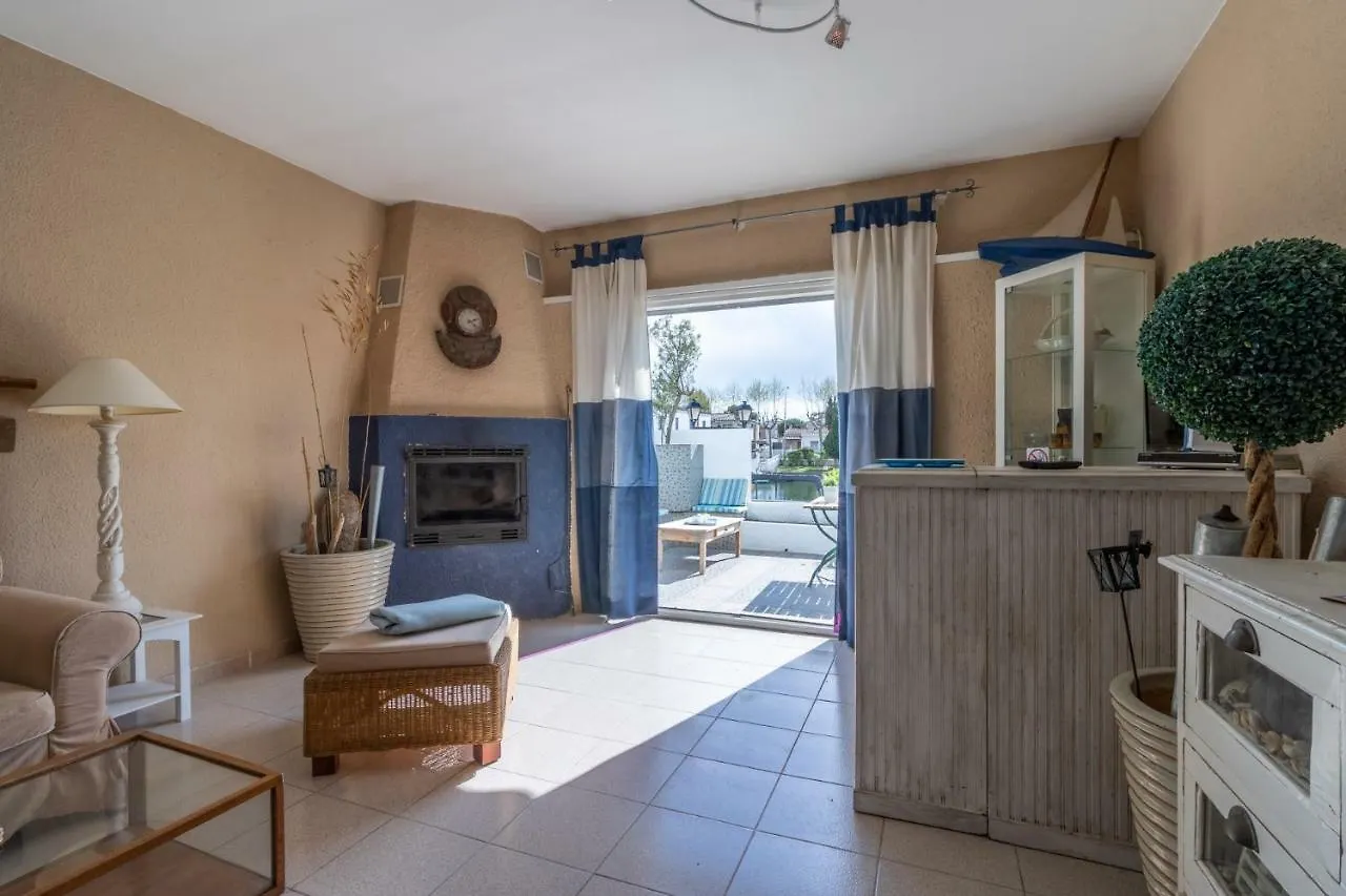 Feriehus 23 Carrer Port Currica Hotel Empuriabrava